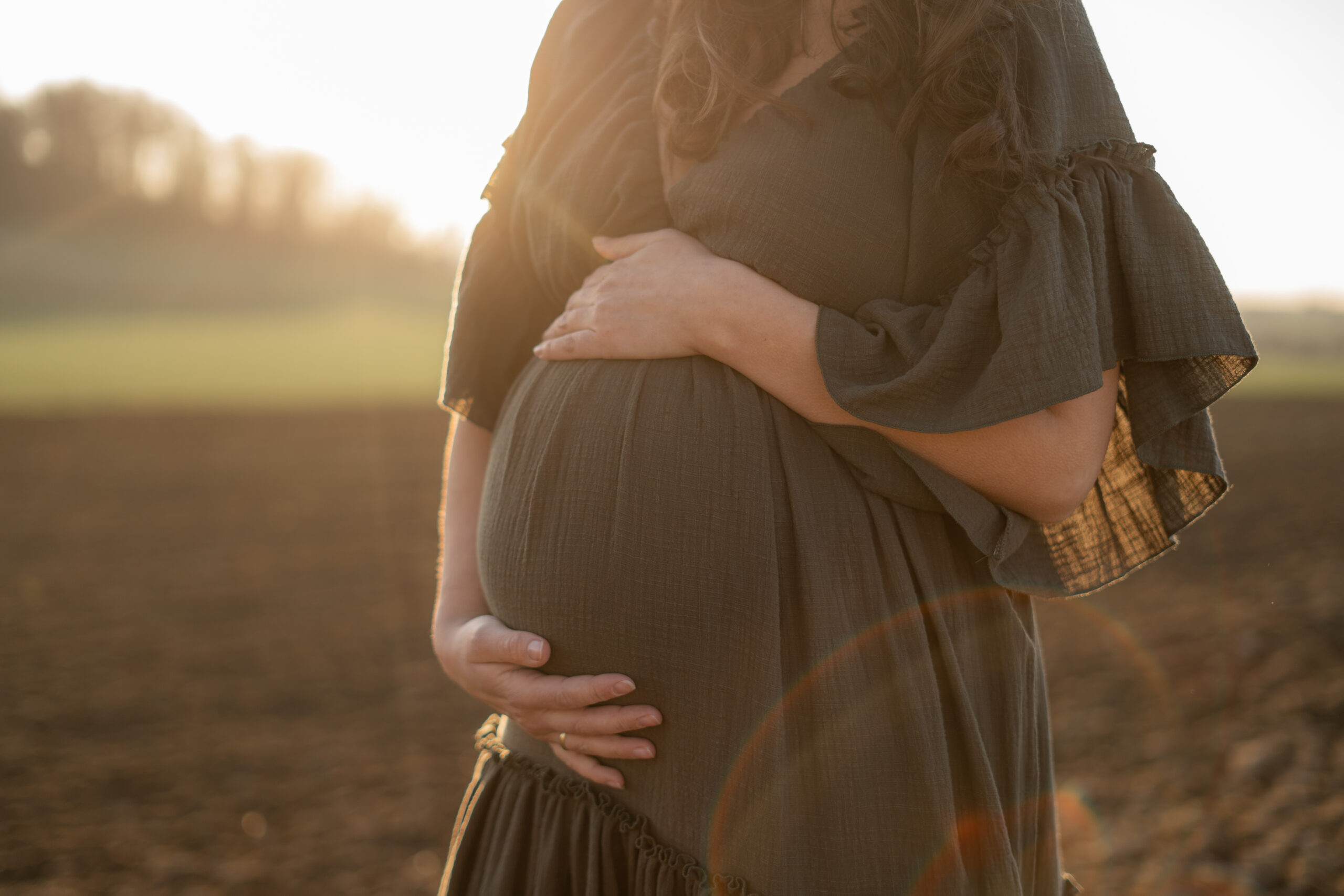 Sonnenuntergang Babybauchbilder
